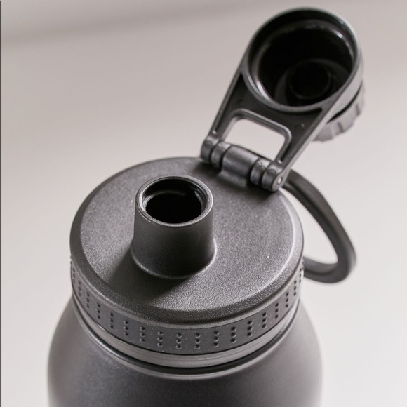 adidas Stainless Steel Water Bottle - Picture 3 of 3